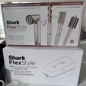 ✨ Shark FlexStyle Hair Styling & Drying System - Silver - with carrying case! ✨
